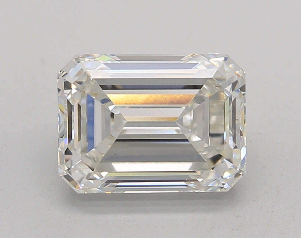 Emerald Lab Created Diamond
