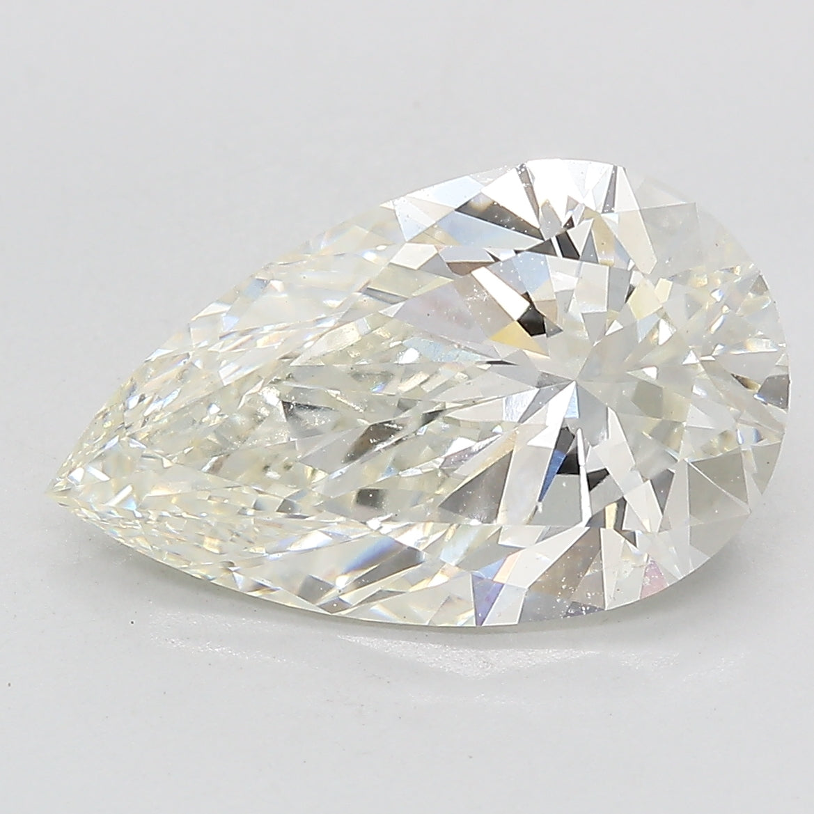 Pear Lab Created Diamond
