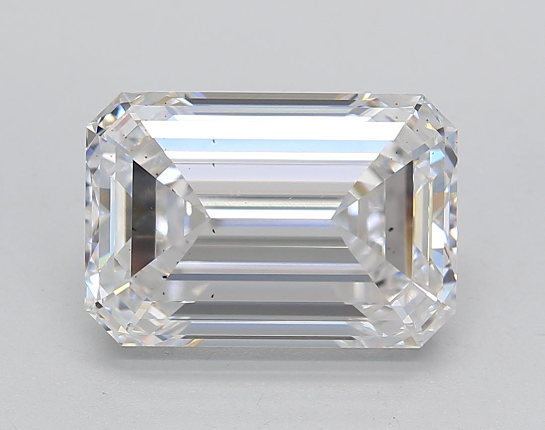 Emerald Lab Created Diamond