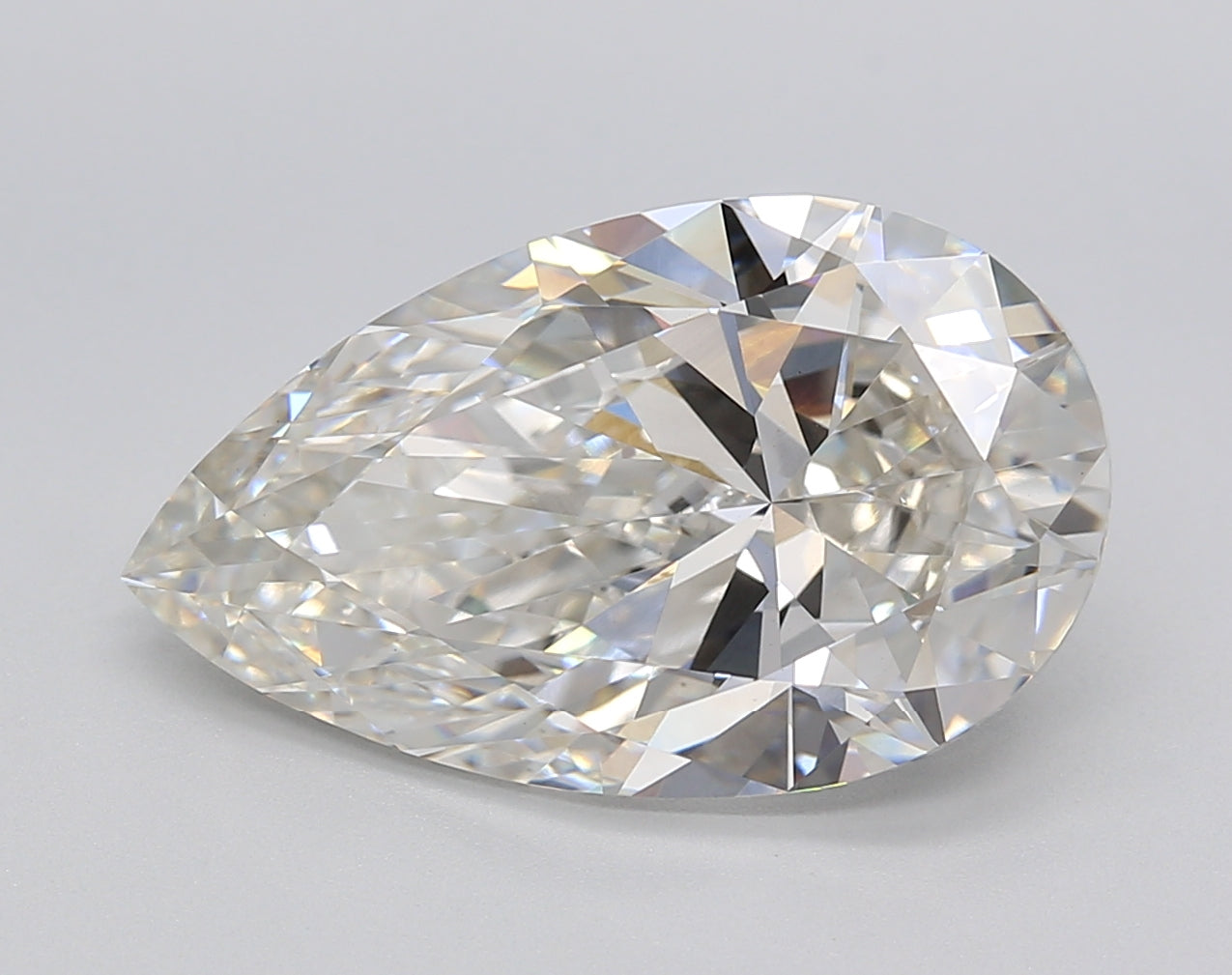 Pear Lab Created Diamond