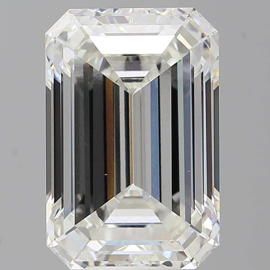 Emerald Lab Created Diamond