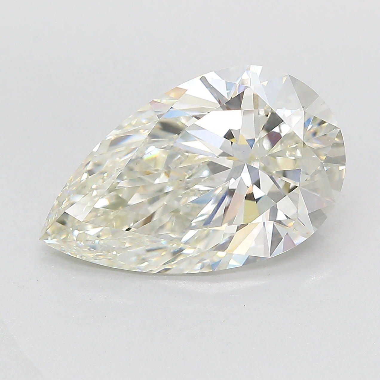 Pear Lab Created Diamond