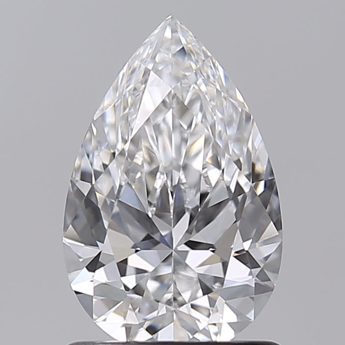 Pear Lab Created Diamond