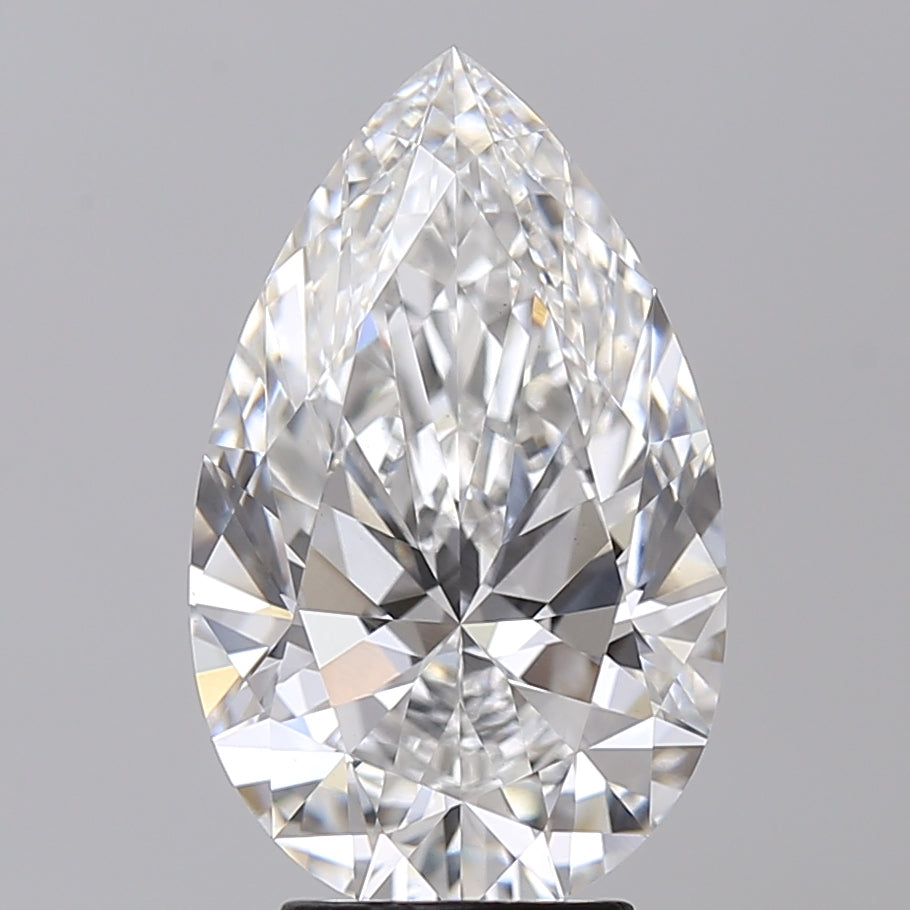 Pear Lab Created Diamond