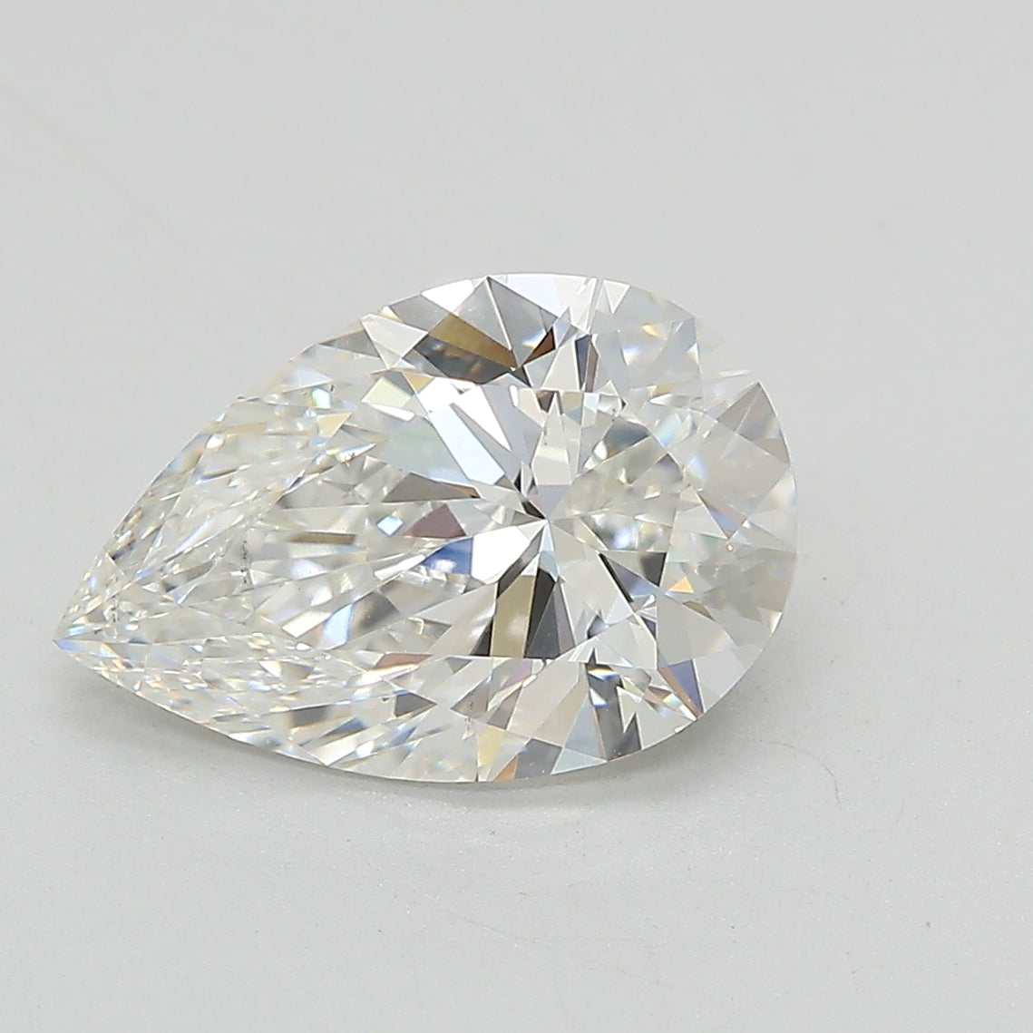 Pear Lab Created Diamond