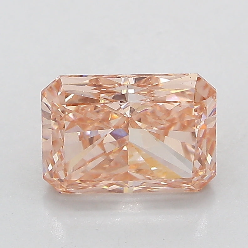 实验室制造的璀璨钻石