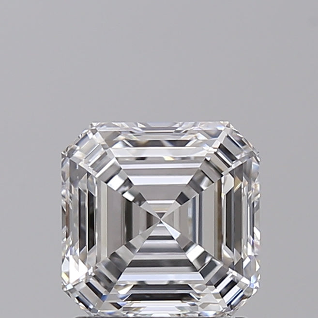 SQUARE Emerald Lab Created Diamond