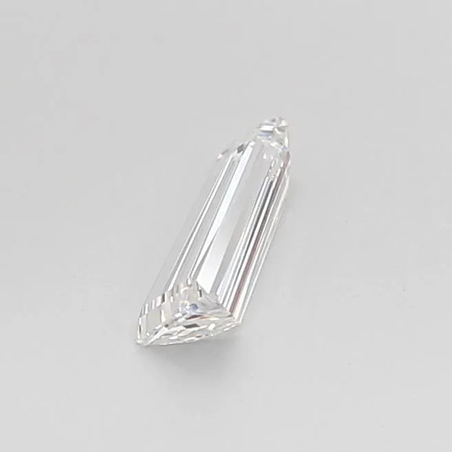 0.36ct Tapered baguette Lab Grown Diamond (Colour D, Clarity VVS2, IGI Certified)