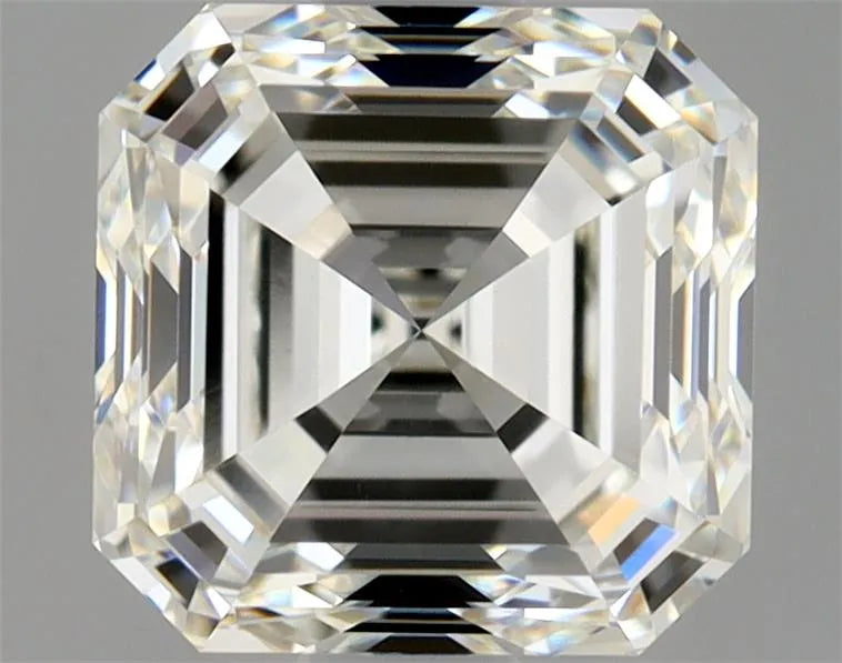 1.33ct Asscher Natural Diamond (Colour J, Clarity VVS2, GIA Certified)