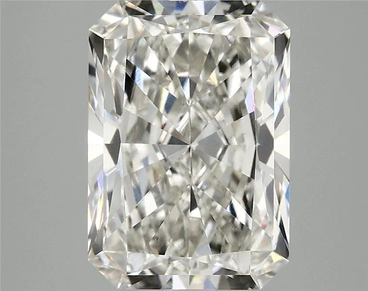 4.06ct Radiant Lab Grown Diamond (Colour H, Clarity VS1, IGI Certified)
