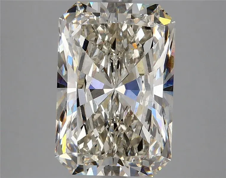 5.09ct Radiant Lab Grown Diamond (Colour I, Clarity VS2, IGI Certified)