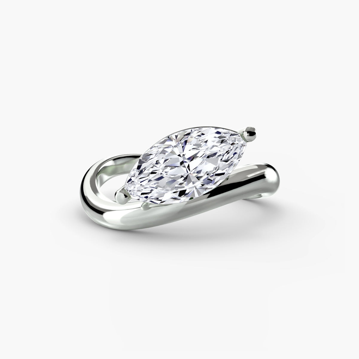 Lumière Accent Solitaire
