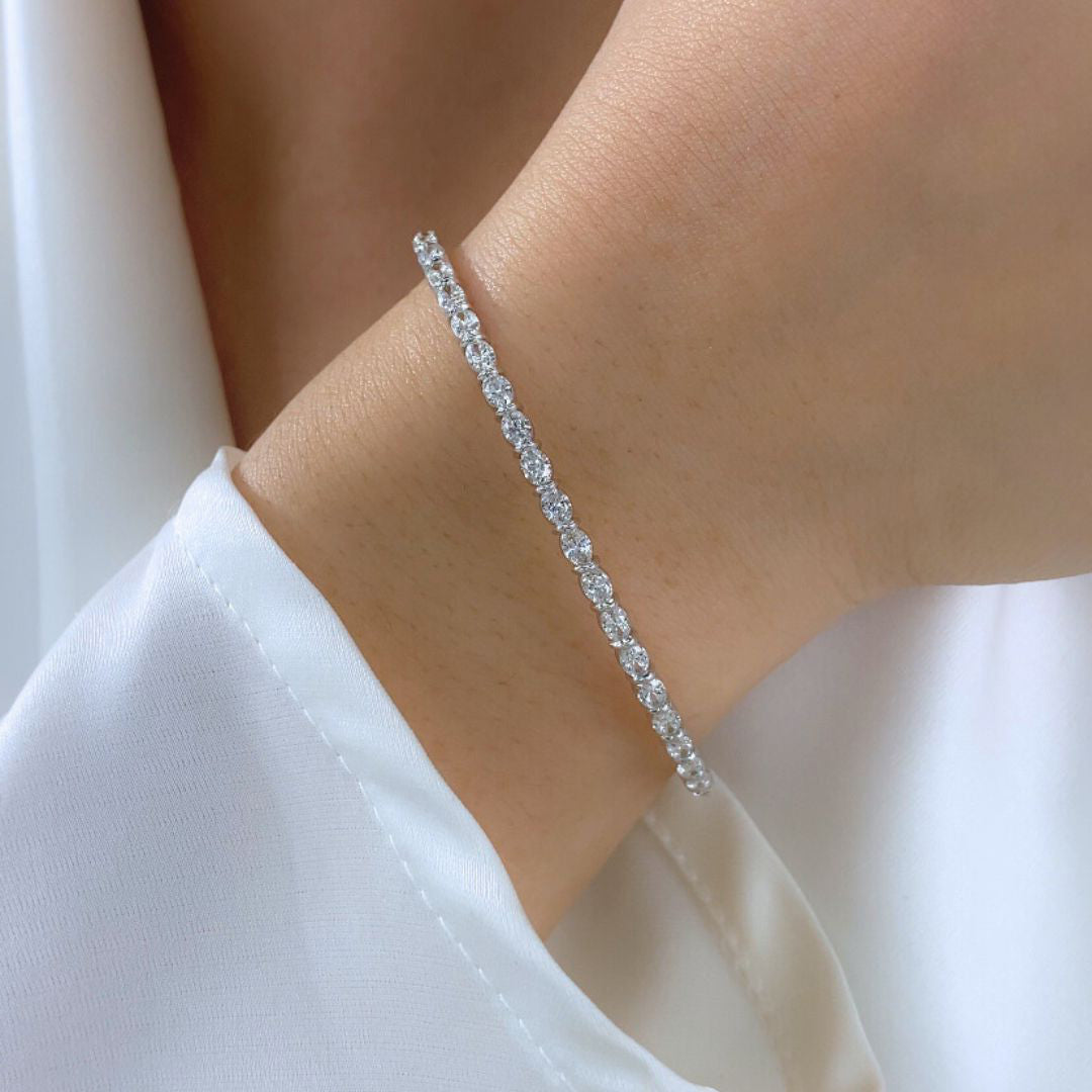 1.75ct Natural East West Oval Diamond Bangle in 18k white gold