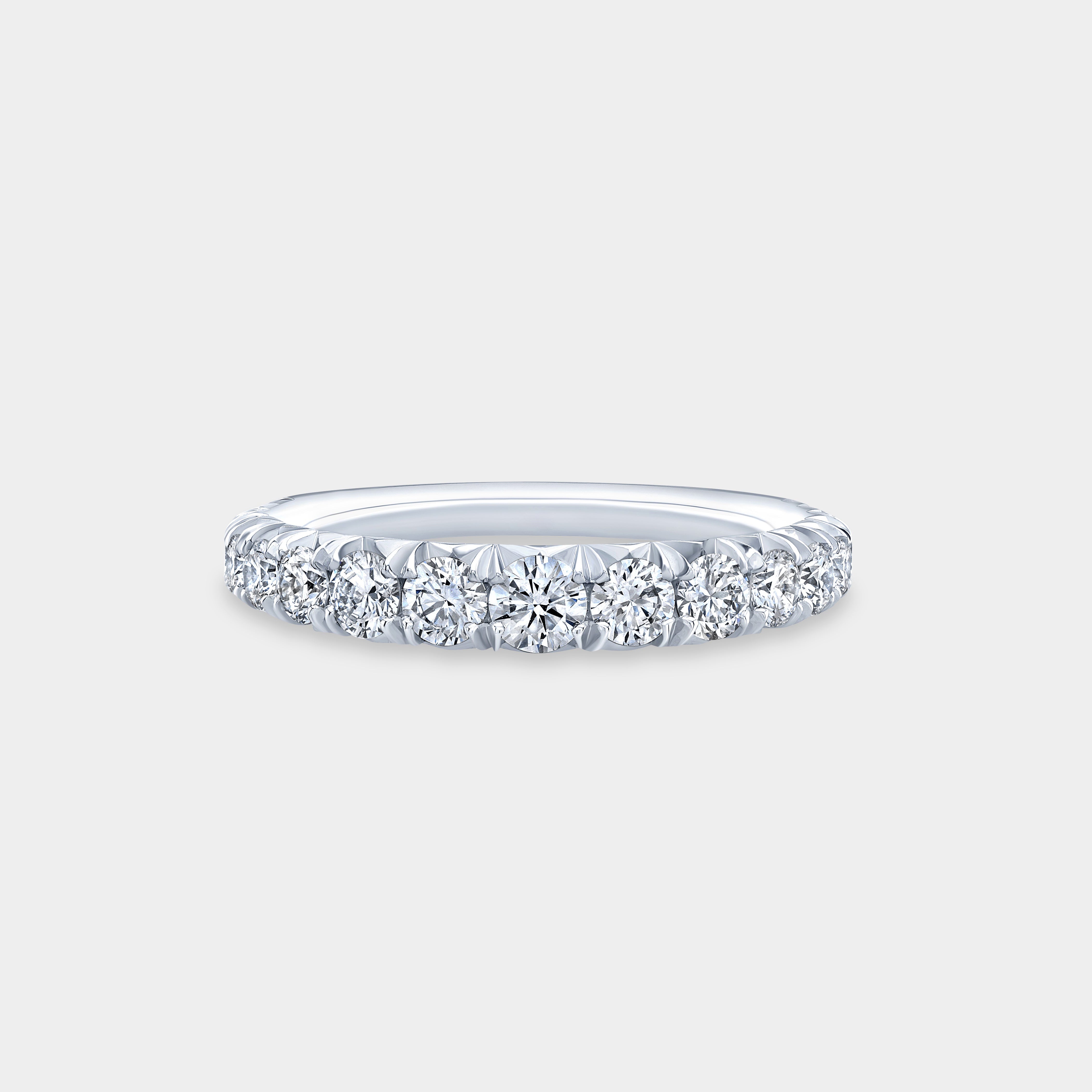 1ct Lab Grown Round Diamond Reverse Taper French Pave Platinum Wedding Band
