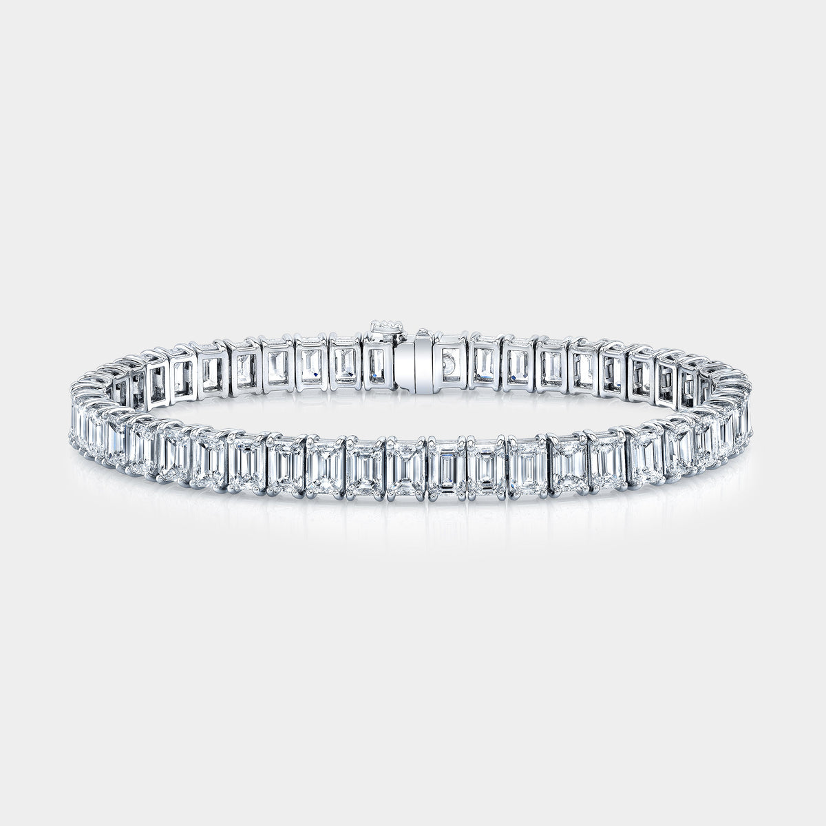 19ct Emerald Diamond White Gold Tennis Bracelet