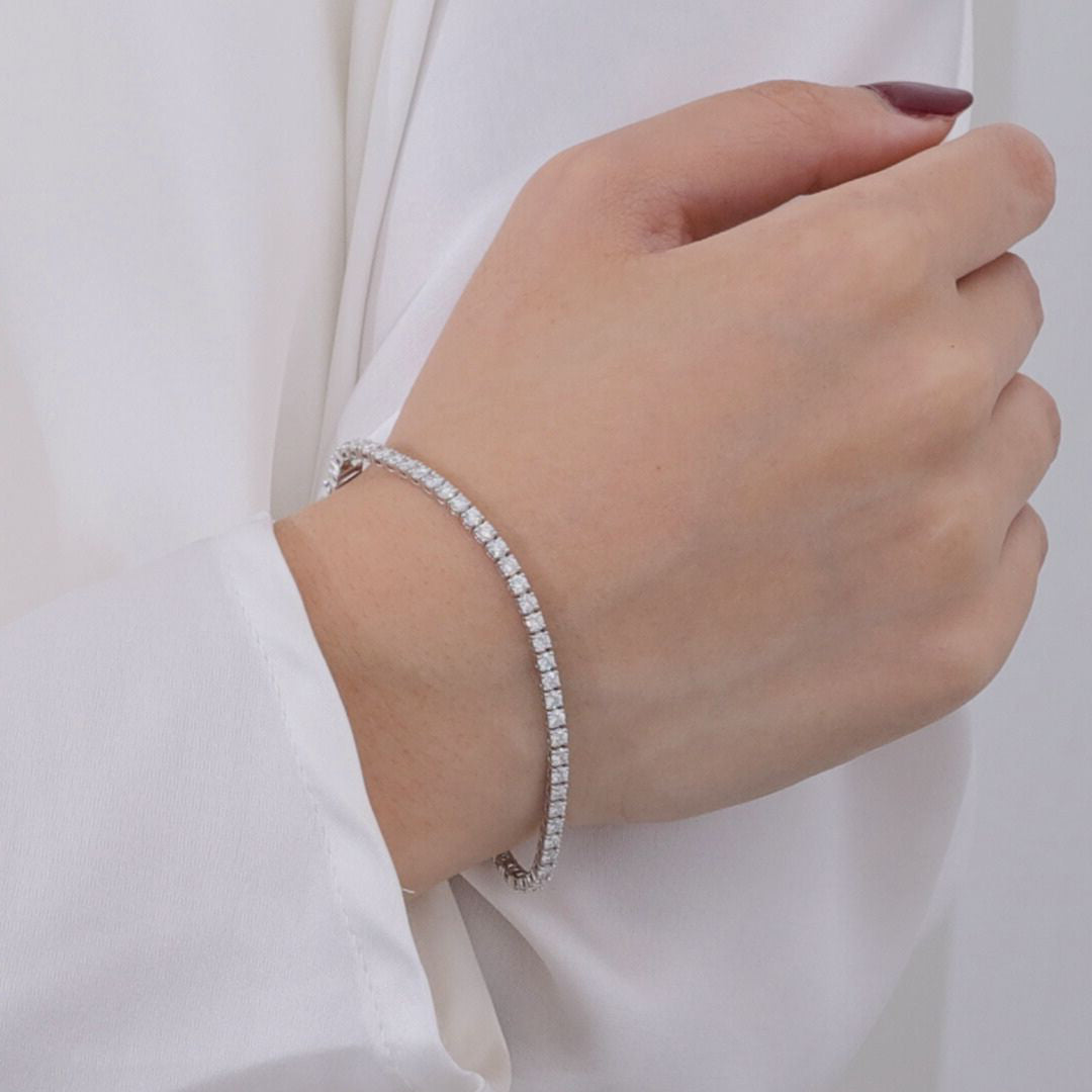 3ct Lab Grown Round Diamond White Gold 2.50mm Tennis Bracelet in 14k white gold
