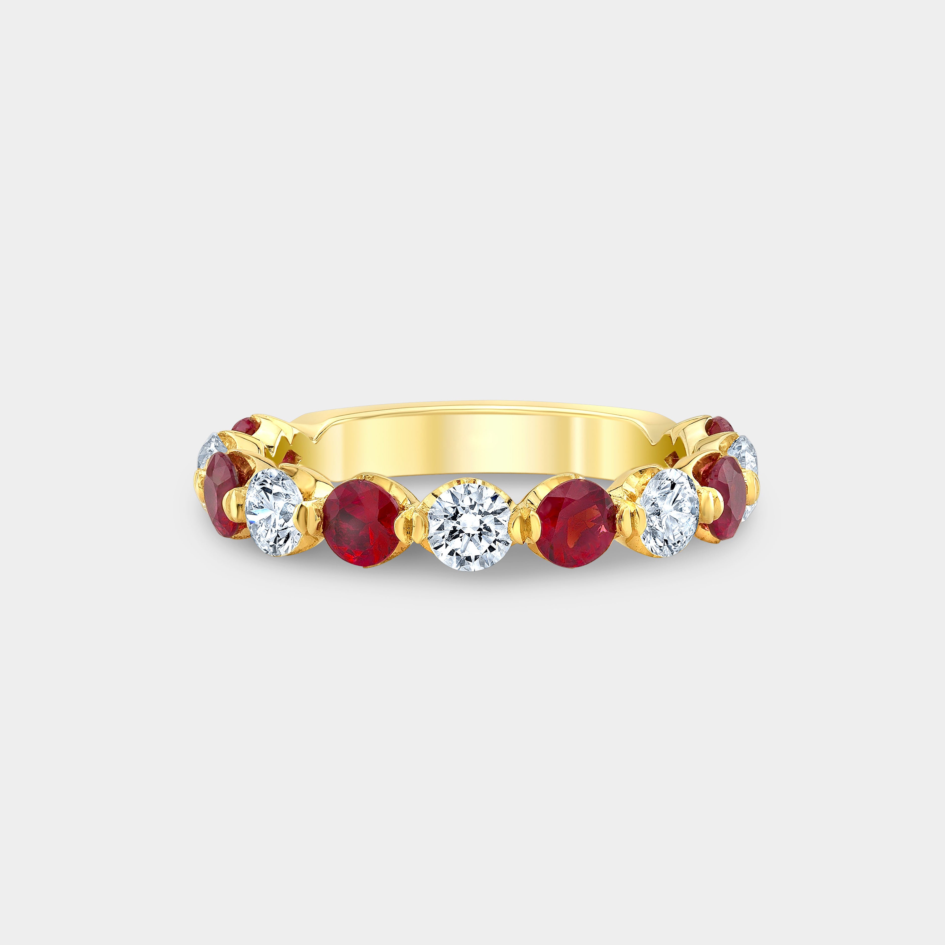 1.50ct Natural Round Diamond Ruby Single Shared Prong Yellow Gold Wedding Band in 18k Yellow Gold