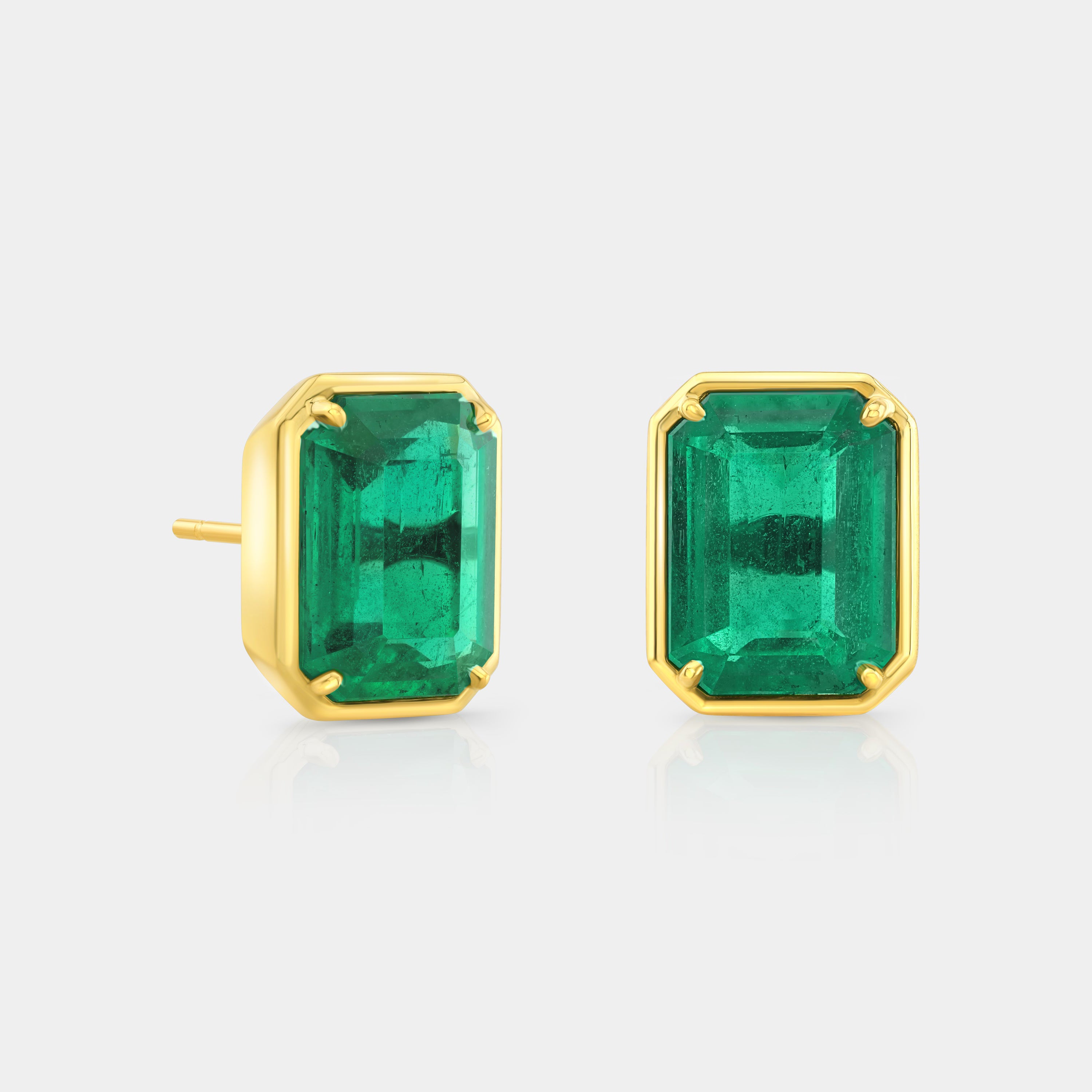 6.25ct Natural Zambia Green Emerald Stud Yellow Gold Earrings