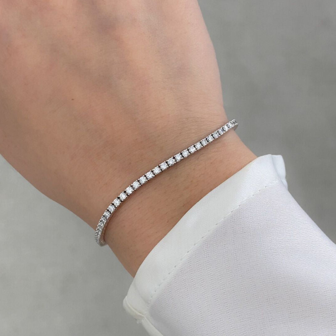 2ct Natural Round Diamond Tennis Bracelet in 14k white gold