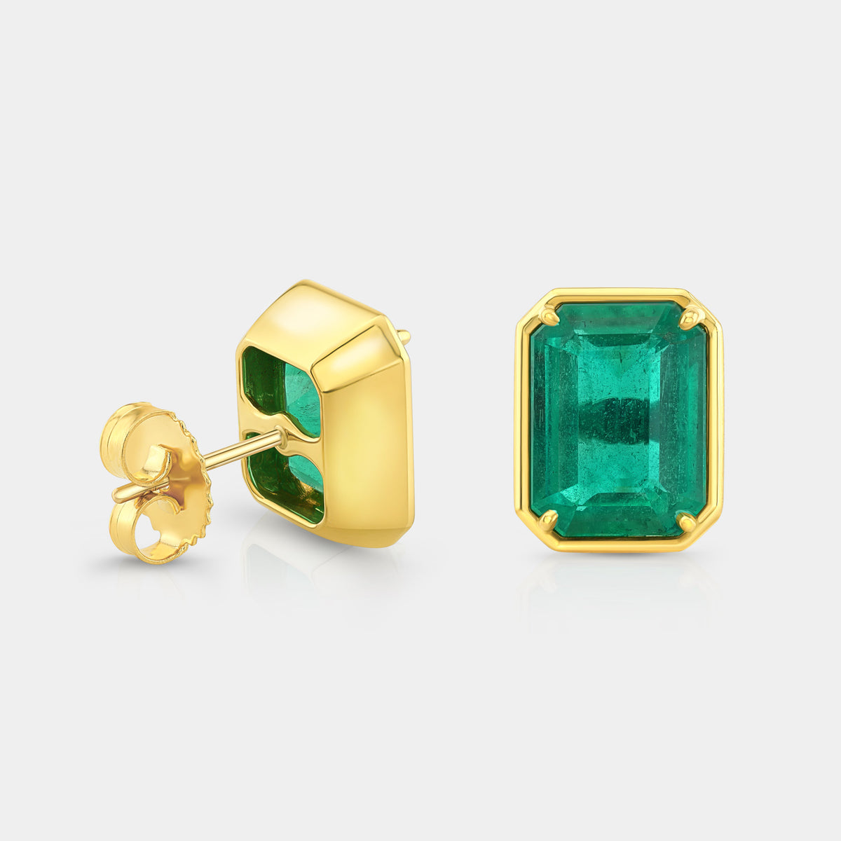 6.25ct Natural Zambia Green Emerald Stud Yellow Gold Earrings