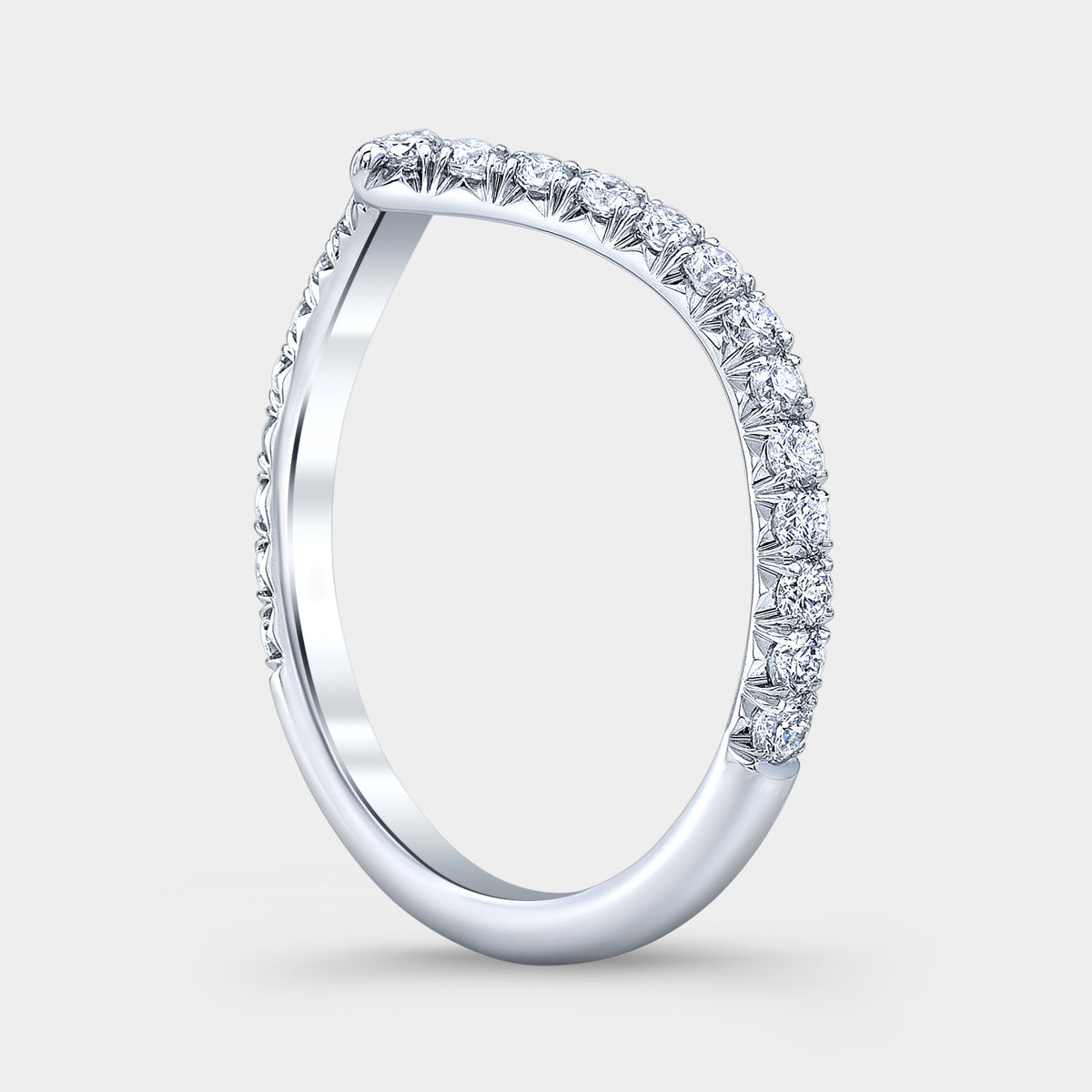 0.50ct Round Diamond V Shape Pave Platinum Wedding Band