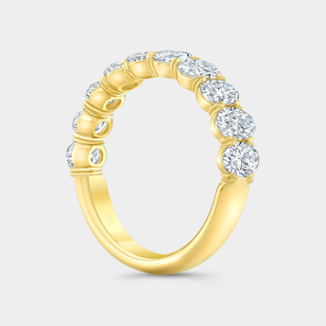 1.50ct Victoria Oval Diamond 4.50mm Yellow Gold Wedding Band in 14k yellow gold