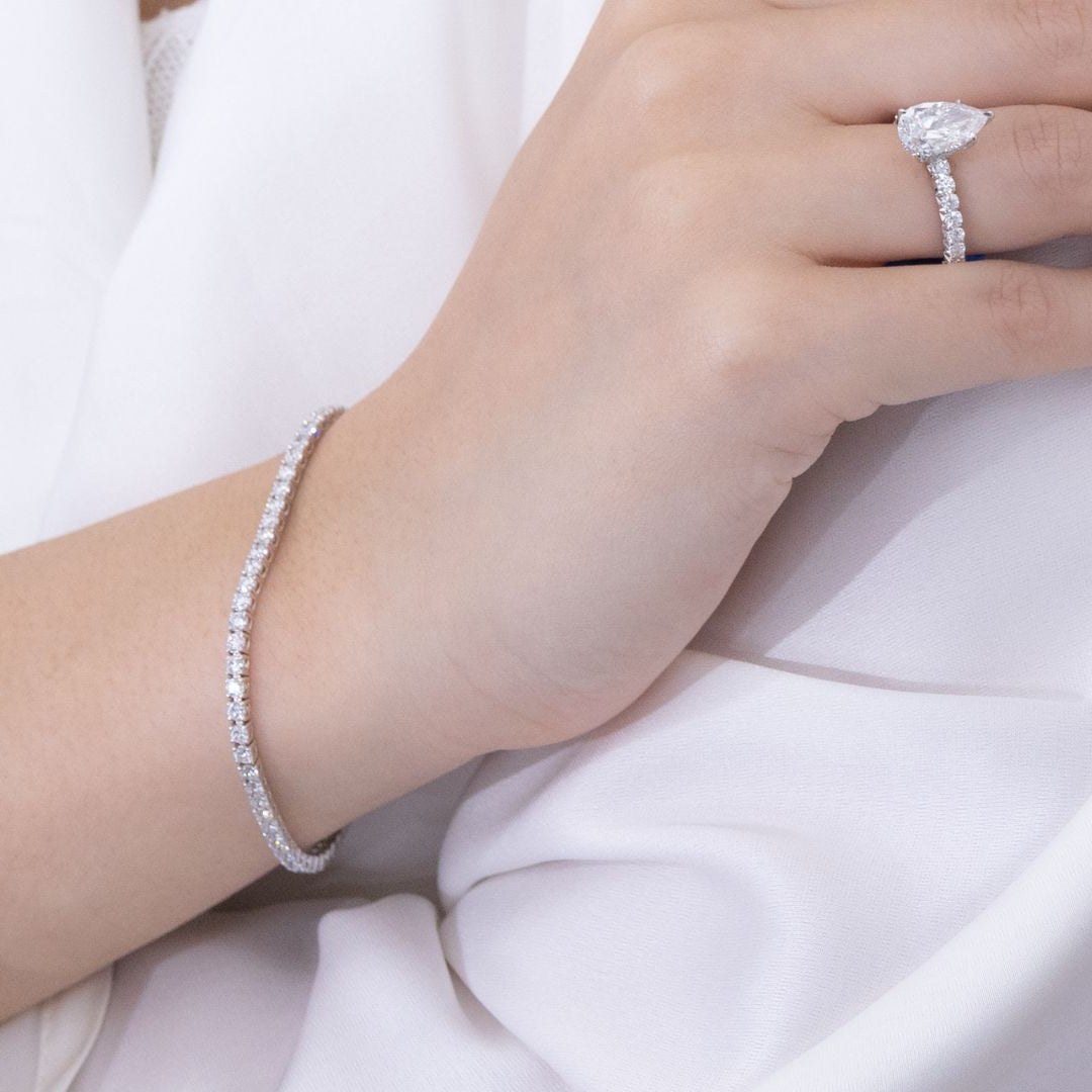 3ct Lab Grown Round Diamond White Gold 2.50mm Tennis Bracelet in 14k white gold