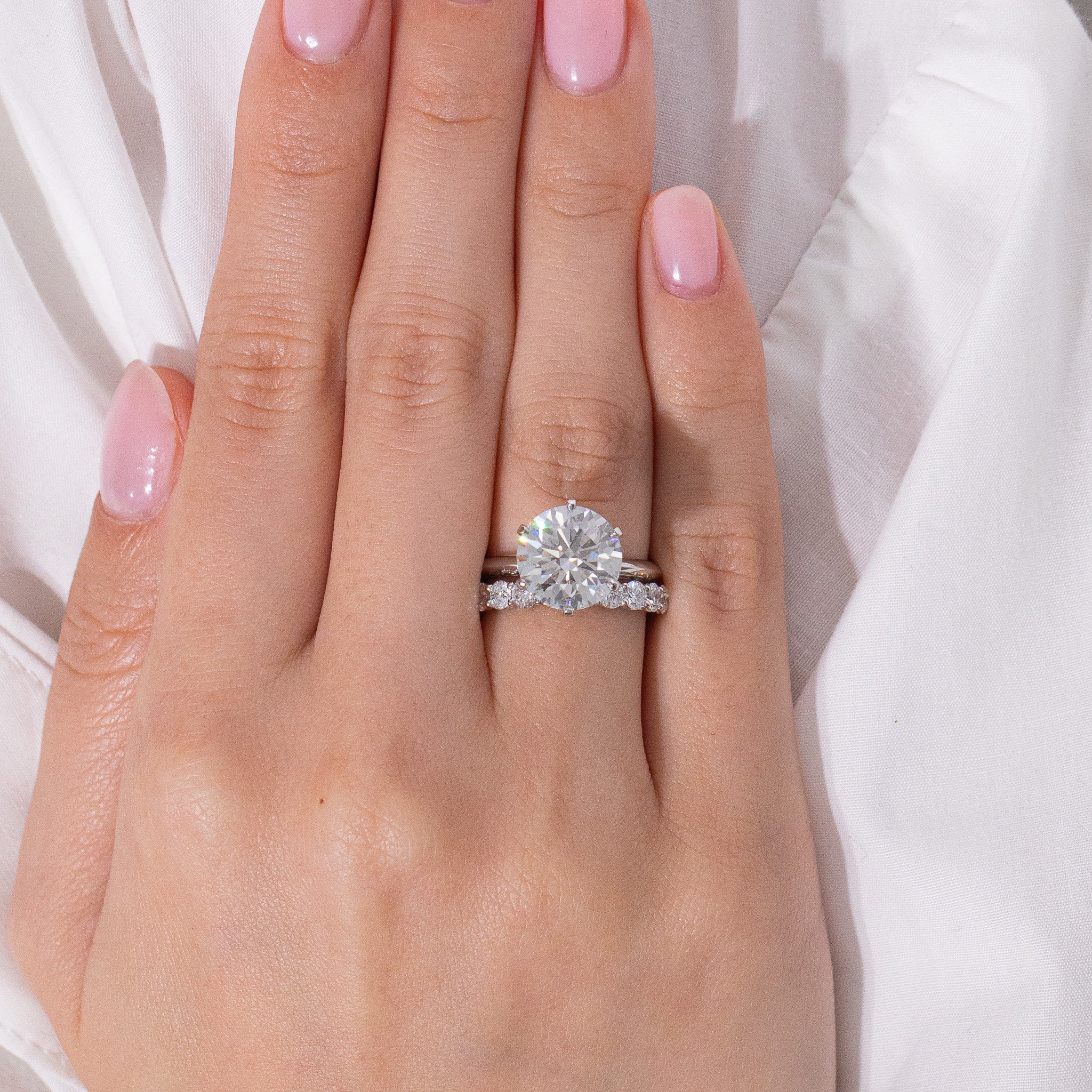 1ct Round Diamond Double Gallery Platinum 2.80mm Wedding Band