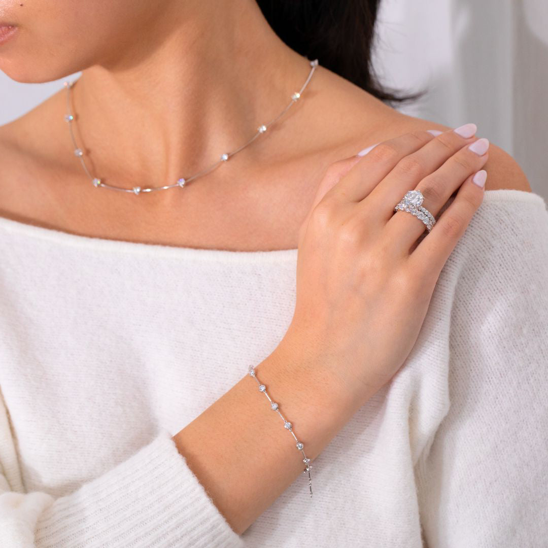 4ct Dainty Floating Round Diamond Station Necklace in platinum