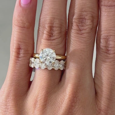 4ct Lab Grown Oval Diamond 5.70mm 14k Yellow Gold Wedding Band