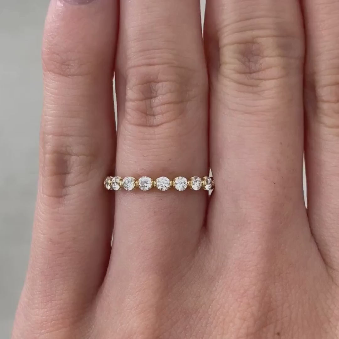 0.50ct Natural Round Diamond 2.20mm Shared Prong Yellow Gold Wedding Band in 14k yellow gold