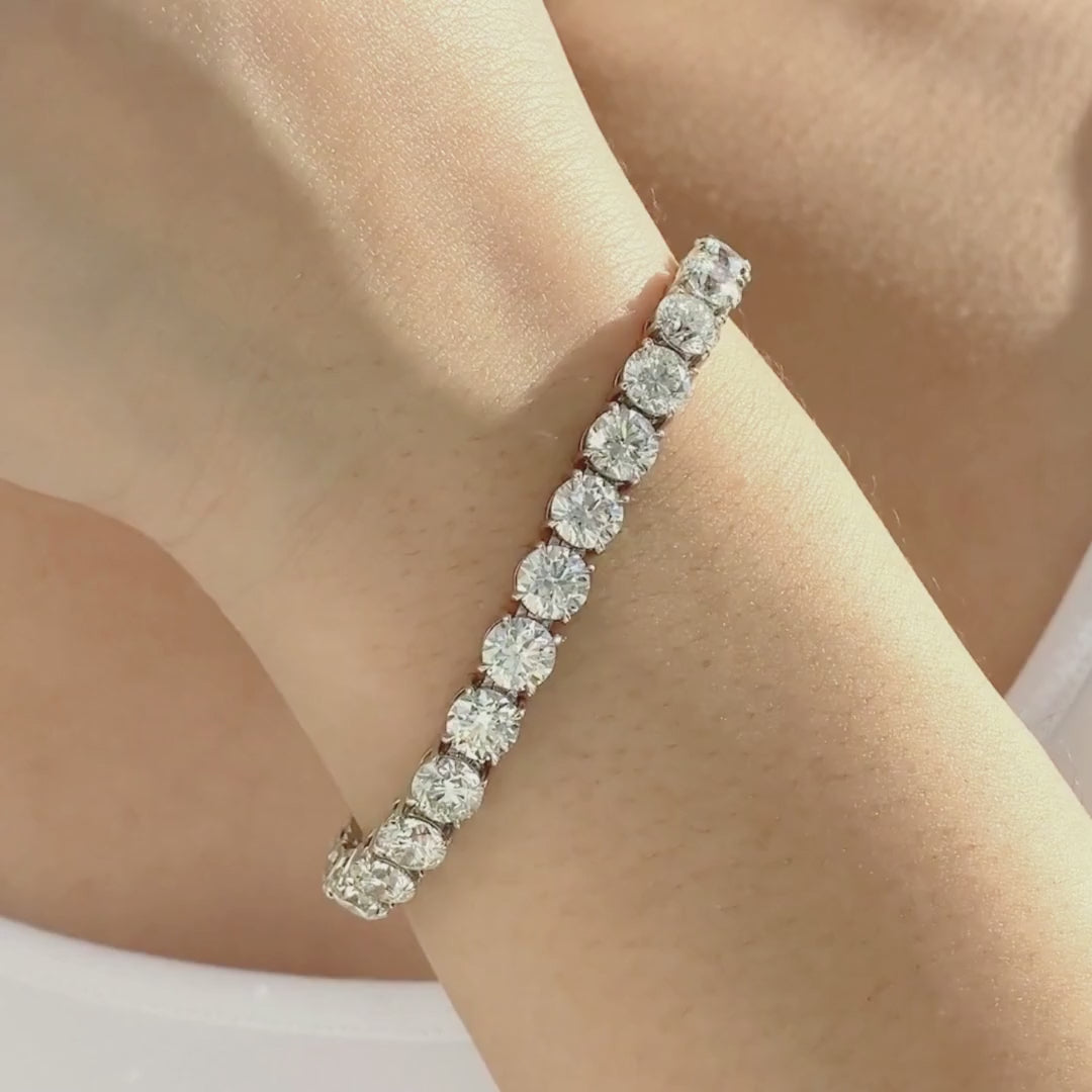 20ct-natural-round-diamond-platinum-tennis-bracelet - 360° Video