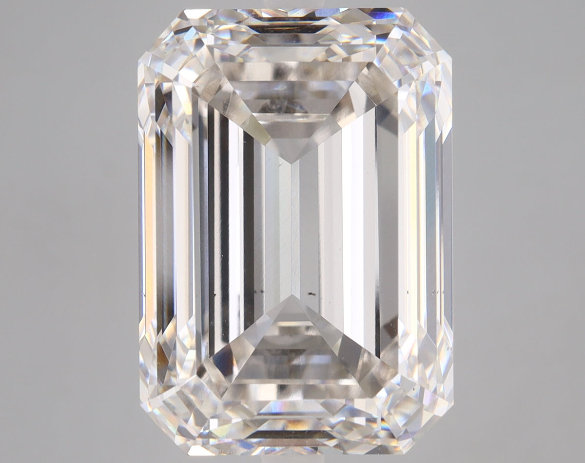 Emerald Lab Created Diamond