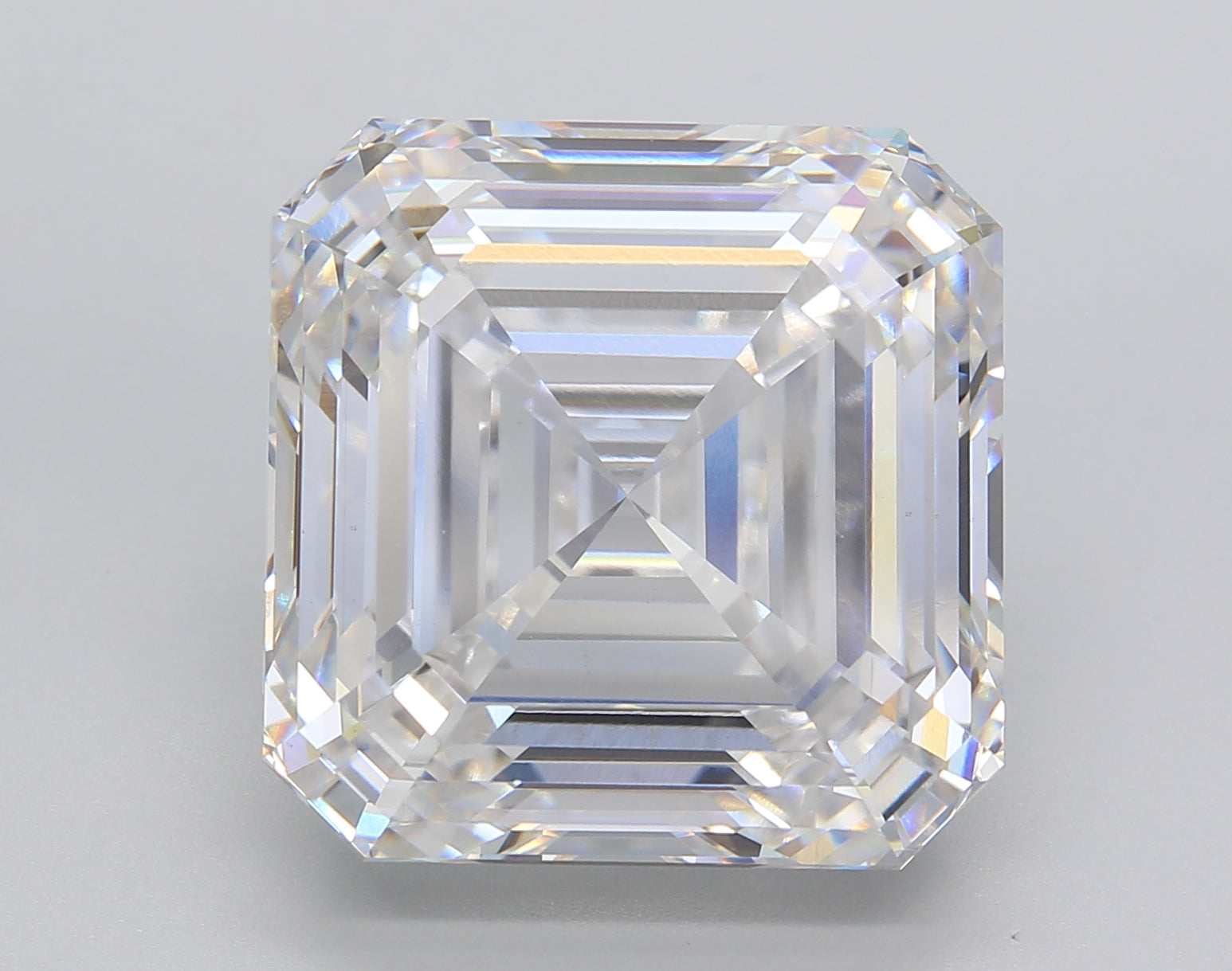 SQUARE Emerald Lab Created Diamond