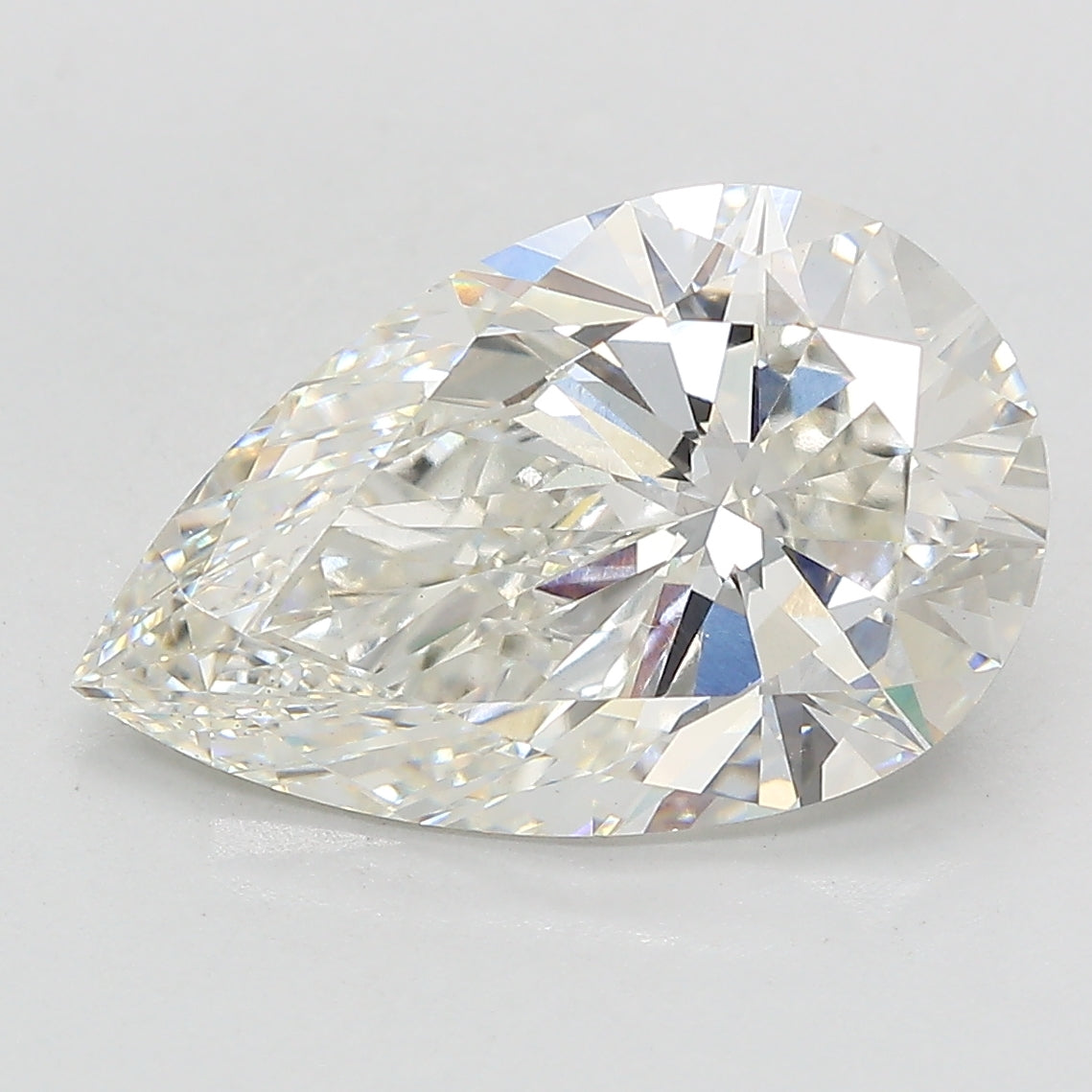 Pear Lab Created Diamond