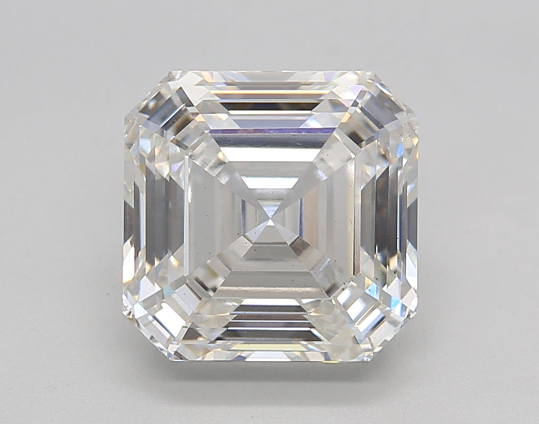SQUARE Emerald Lab Created Diamond