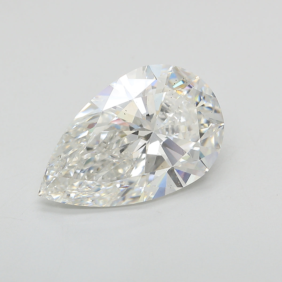 Pear Lab Created Diamond