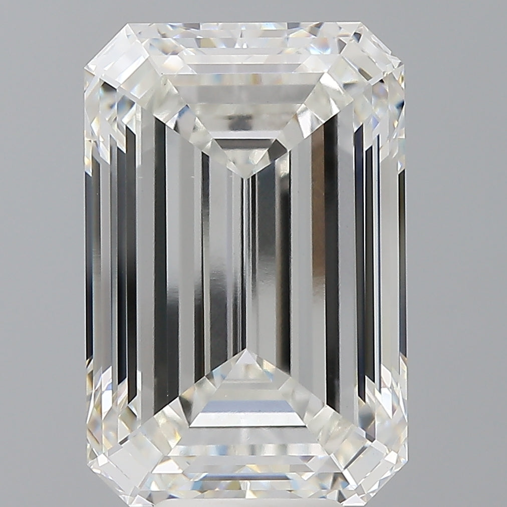 Emerald Lab Created Diamond