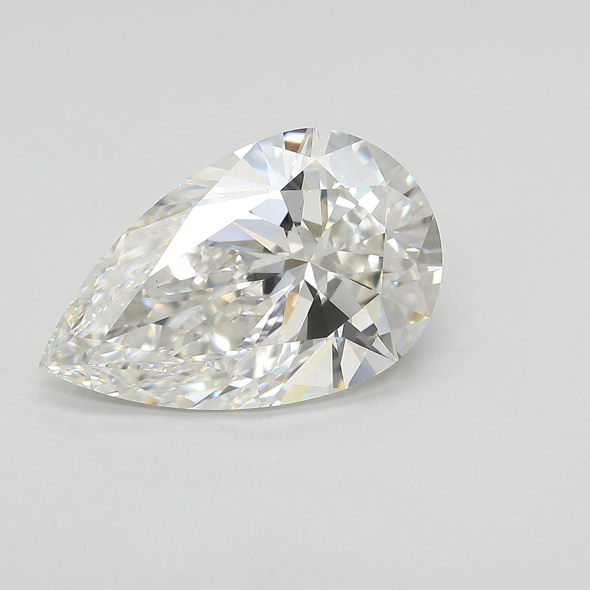 Pear Lab Created Diamond