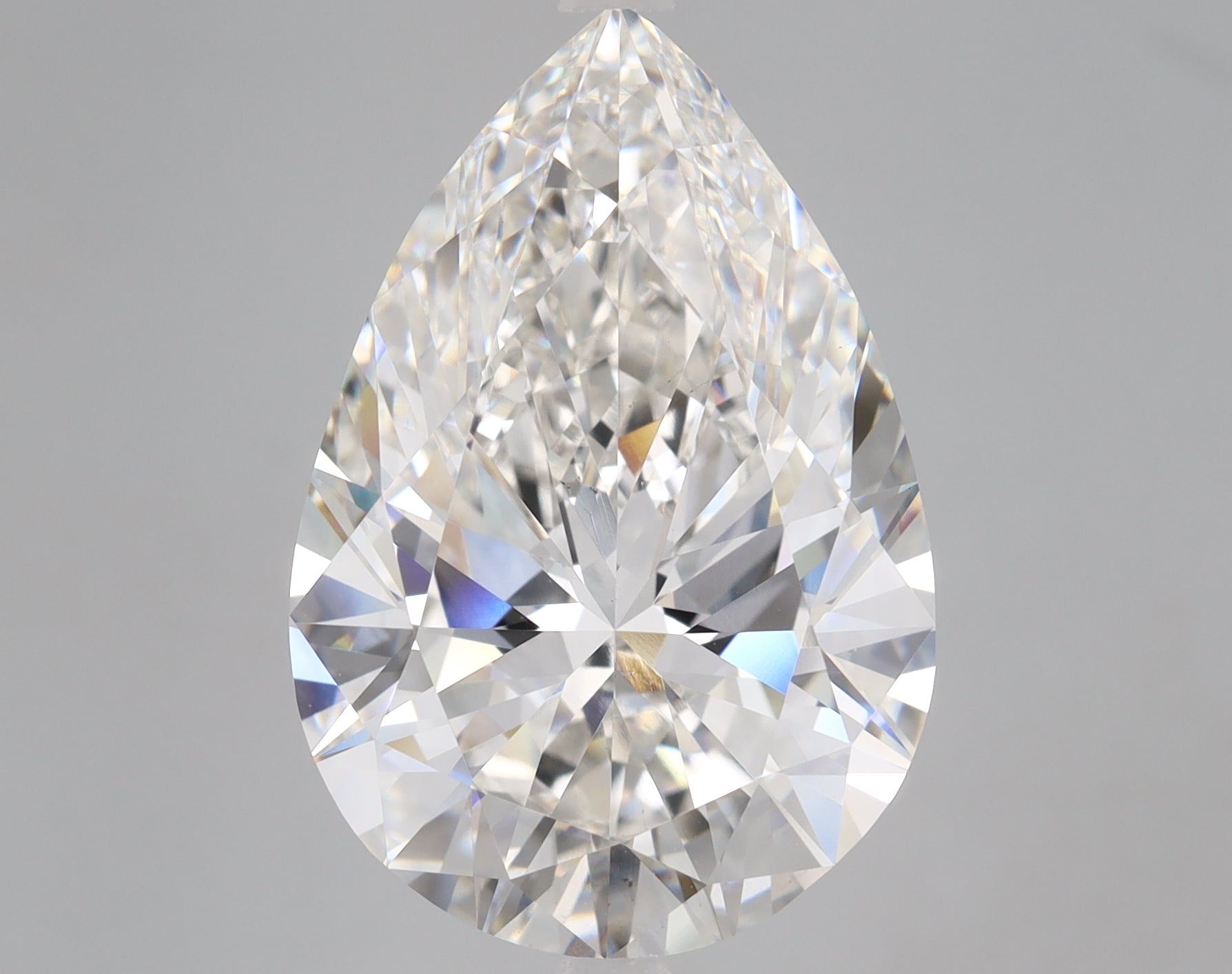 Pear Lab Created Diamond