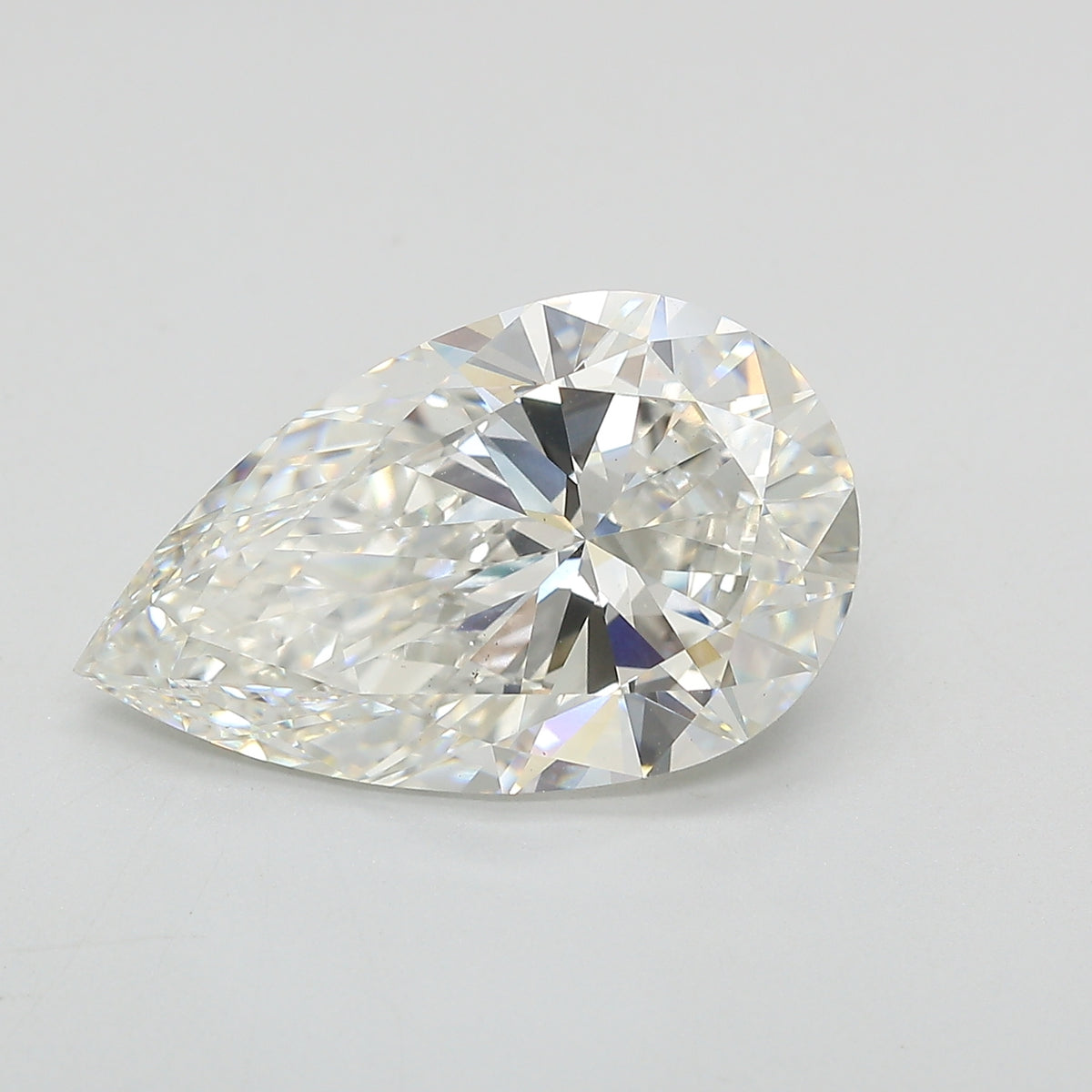 Pear Lab Created Diamond