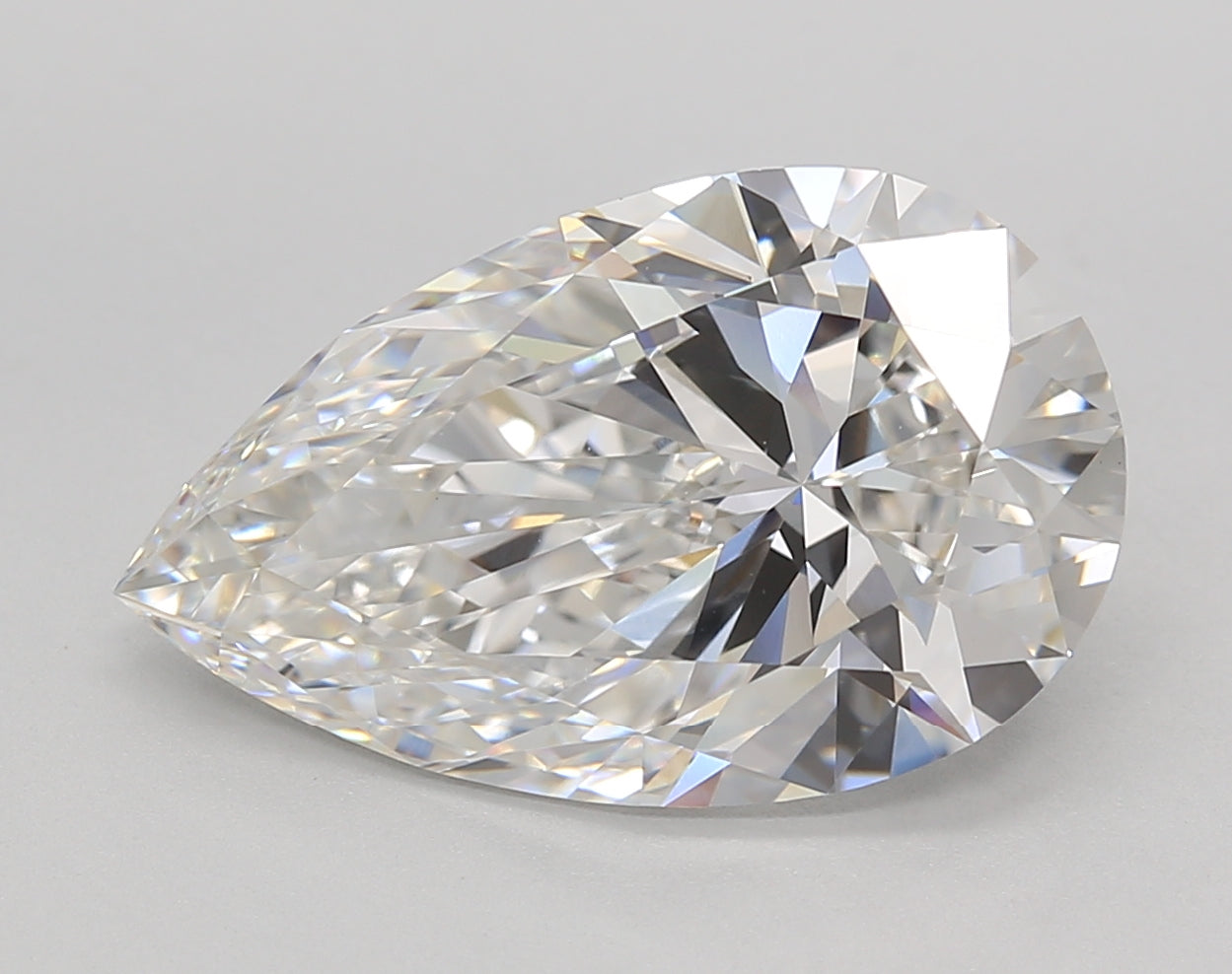 Pear Lab Created Diamond