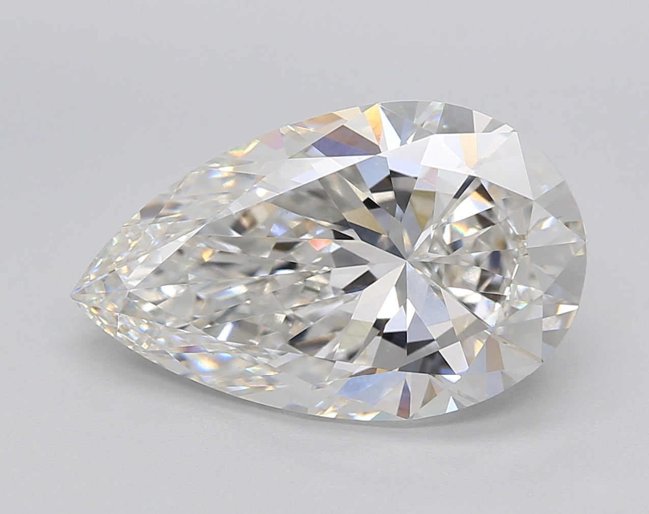 Pear Lab Created Diamond