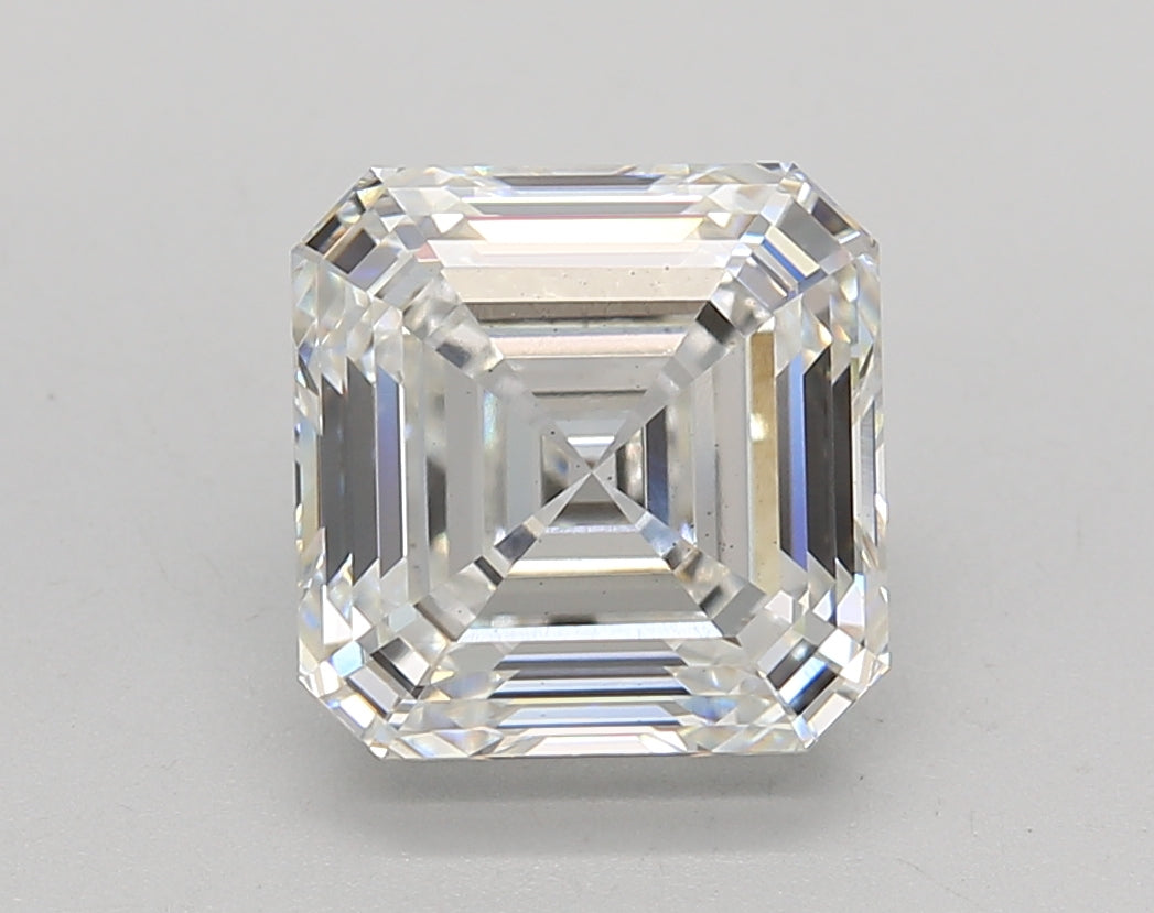 SQUARE Emerald Lab Created Diamond