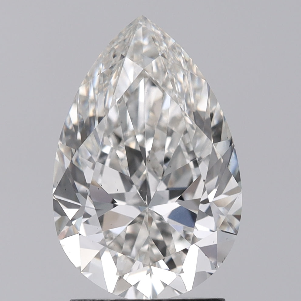 Pear Lab Created Diamond