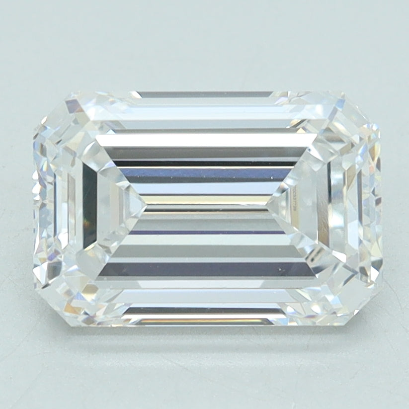 Emerald Lab Created Diamond