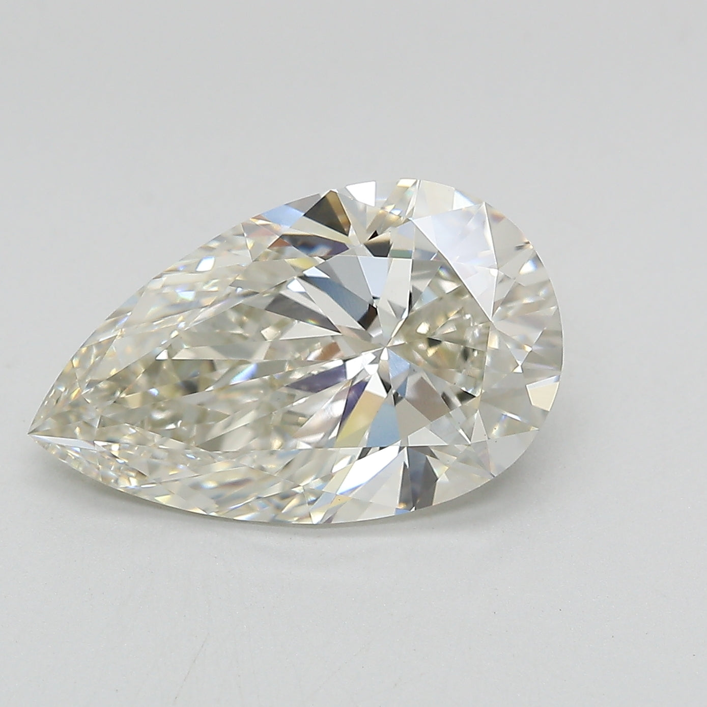 Pear Lab Created Diamond