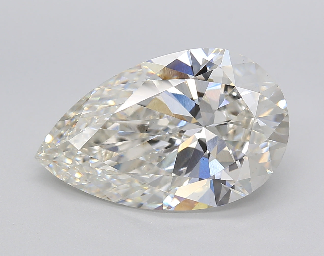 Pear Lab Created Diamond