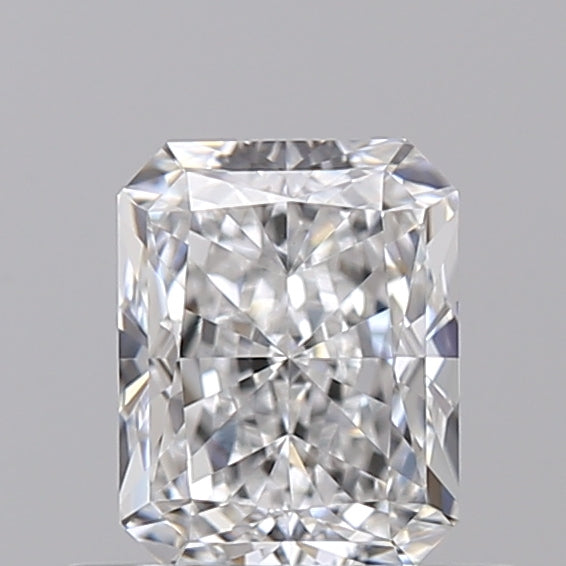 实验室制造的璀璨钻石