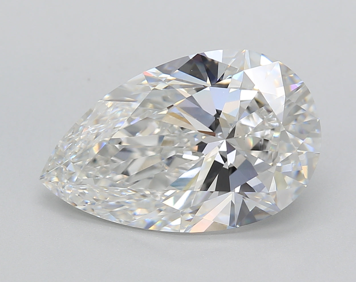 Pear Lab Created Diamond
